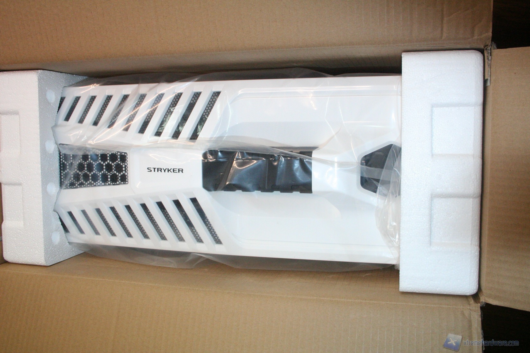 00015 CMSTORM STRYKER